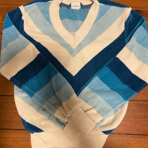 Vintage 60s/70s Sears Jr. Bazaar acrylic blend sweater, size small.